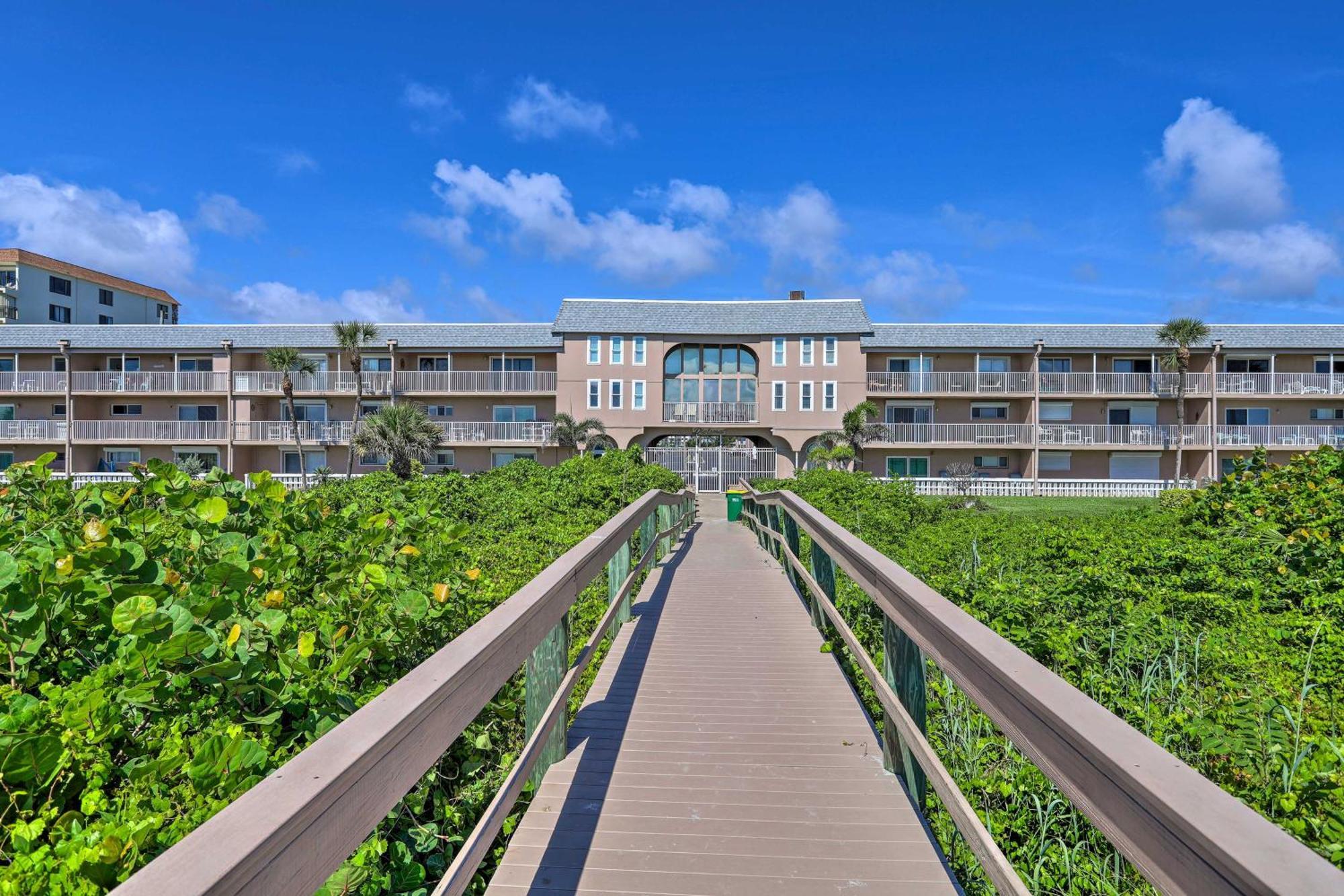 Cute Cocoa Beach Condo With Pool And Beach Access! 外观 照片